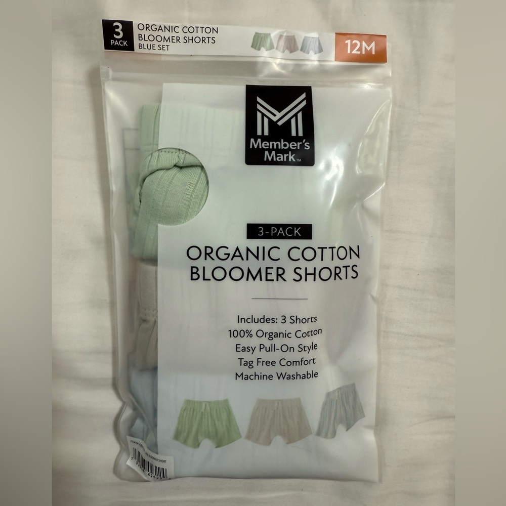 Baby 3-Pack Organic
Cotton Bloomer Short - Picture 5 of 6